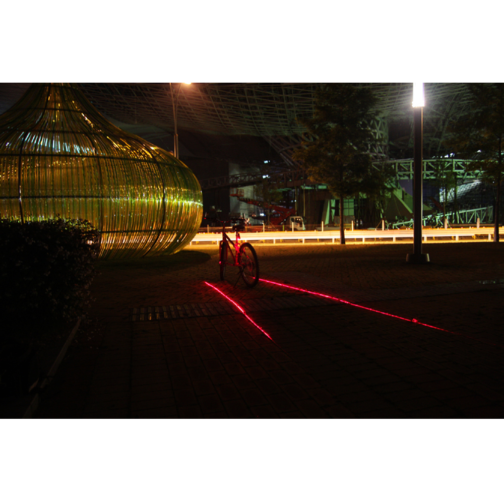 Bicycle Rear Tail LED Light Lamp 3 LED Safety Light - Perfect For Riding at Night!