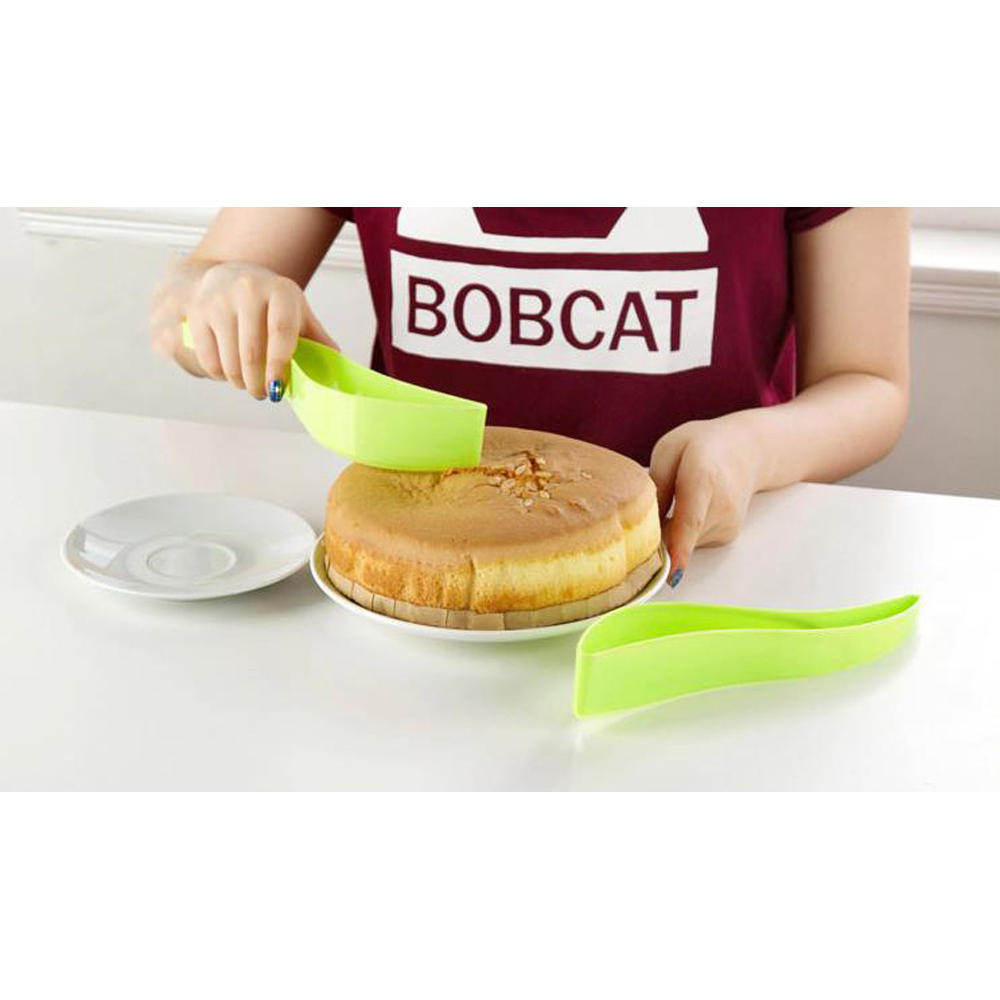 Plastic Cake/ Pie Slicer - Cut the Perfect Piece!